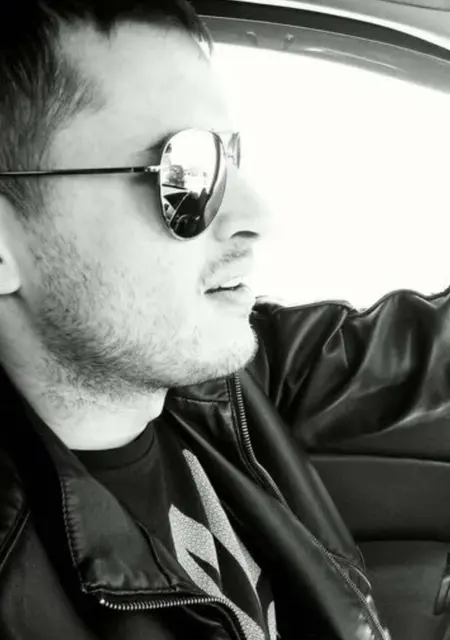 Я Alex, 42, знакомлюсь для вирта в Анталии