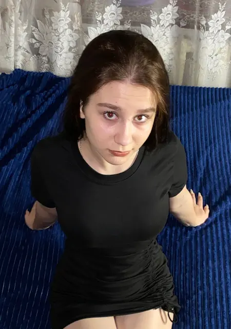 Я Викуля, 22, из Астаны, ищу знакомства без обязательств