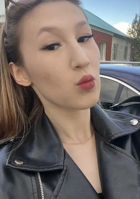 Анастасия из Амстердама, ищу на сайте знакомства на одну ночь