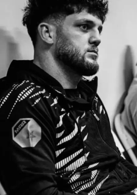 Умар из Душанбе, ищу на сайте вирта