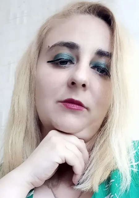 Я Марина, 39, знакомлюсь для постоянных отношений в Бресте