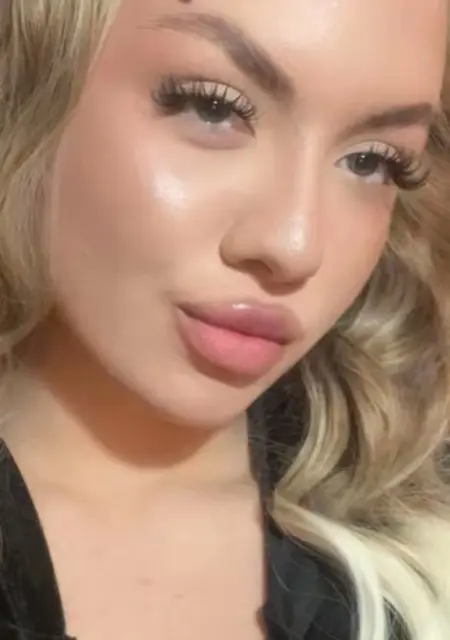 Kristina из Киева, ищу на сайте открытые отношения