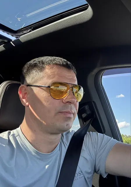 Александр из Павлодара, ищу на сайте открытые отношения
