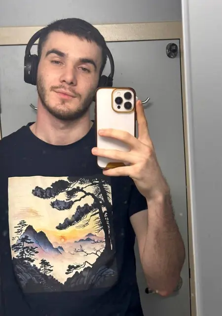 Nikita из Кишинёва, мне 24, познакомлюсь без обязательств