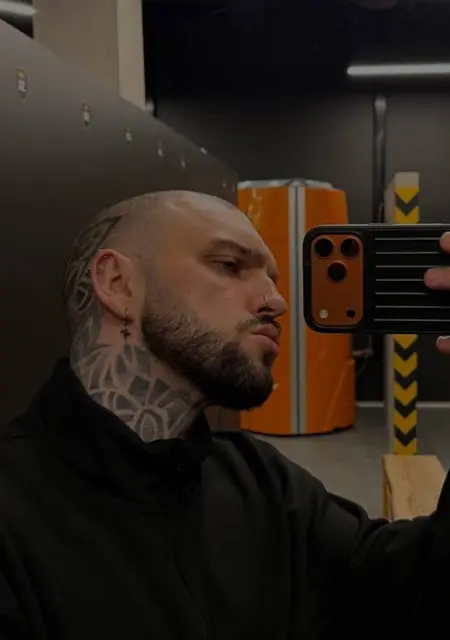 Daniel de Madrid, busco en el sitio relación sin ataduras