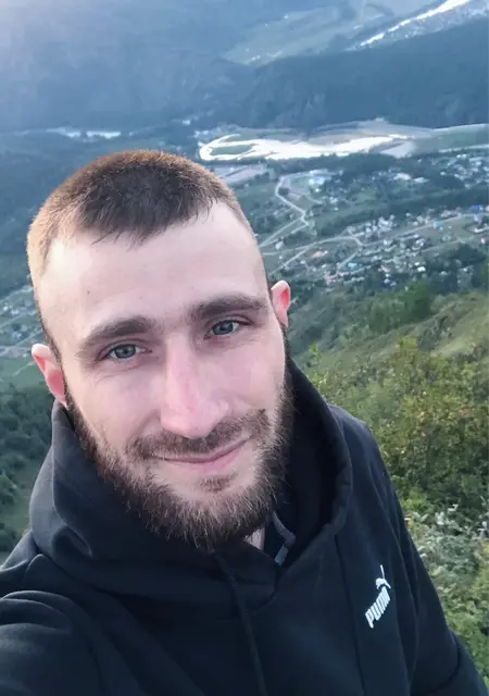 Я Витя, 26, знакомлюсь для открытые отношения в Копенгагене