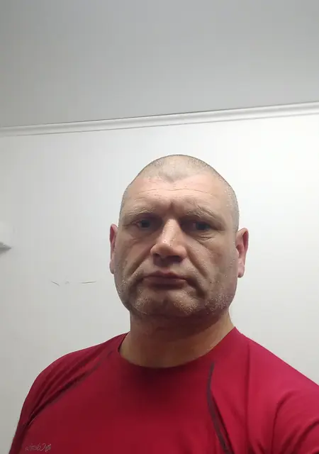 Я Костя, 47, из Одессы, ищу знакомства без обязательств