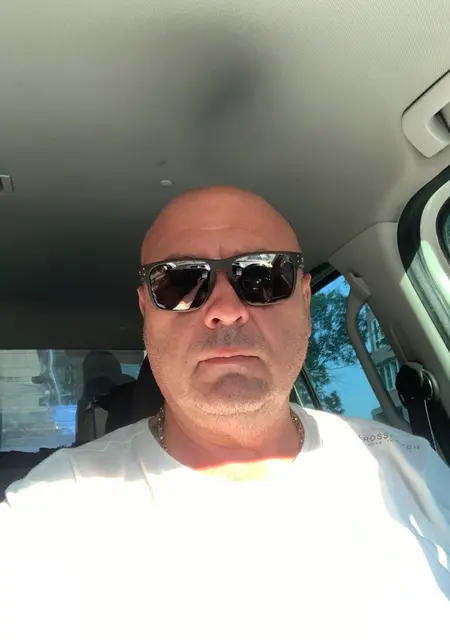 Vadim из Черновцов, ищу на сайте постоянные отношения