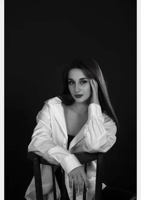 Я Кристина, 22, из Днепра, ищу знакомство для открытые отношения