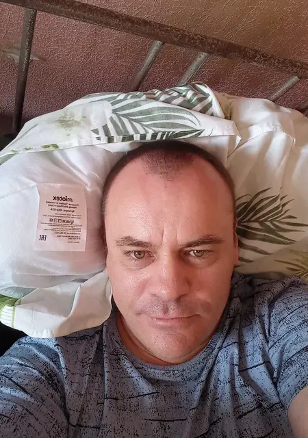 Я Илья, 45 років, знайомлюсь без зобов'язань у Макіївці