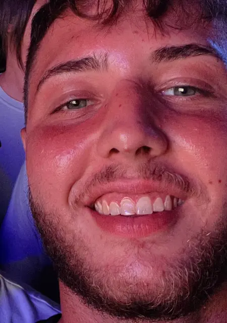 Denis из Мессины, мне 23, познакомлюсь для вирта