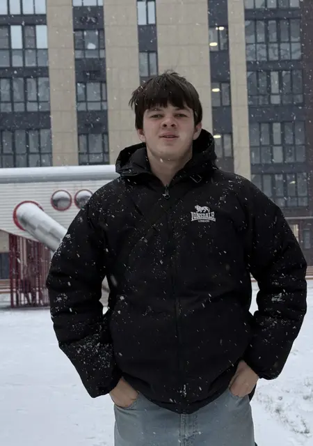 Владислав з Луганська, мені 18 років, познайомлюсь на одну ніч