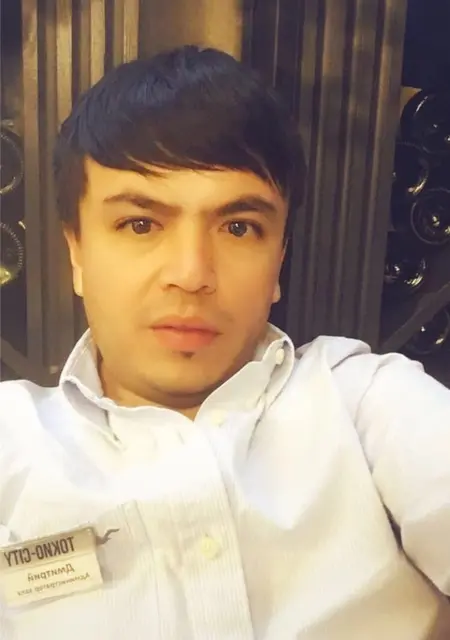 Djamel из Лондона, мне 20, познакомлюсь на одну ночь