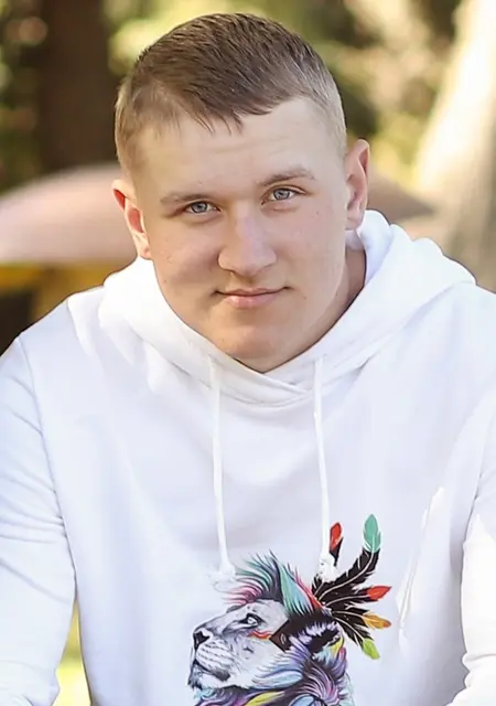 Алексей из Бреста, мне 24, познакомлюсь для вирта