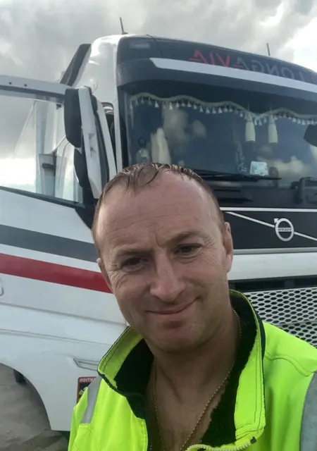 Я Aleksby, 41, из Бреста, ищу знакомства без обязательств