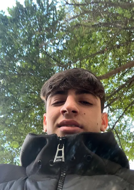 Ali из Стамбула, ищу на сайте знакомства на одну ночь