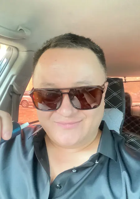 Самат из Жезказгана, мне 34, познакомлюсь на одну ночь