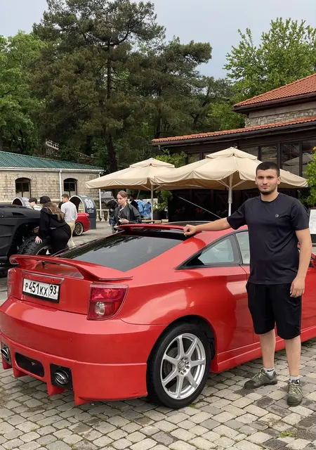 Жорик из Амстердама, ищу на сайте знакомства на одну ночь