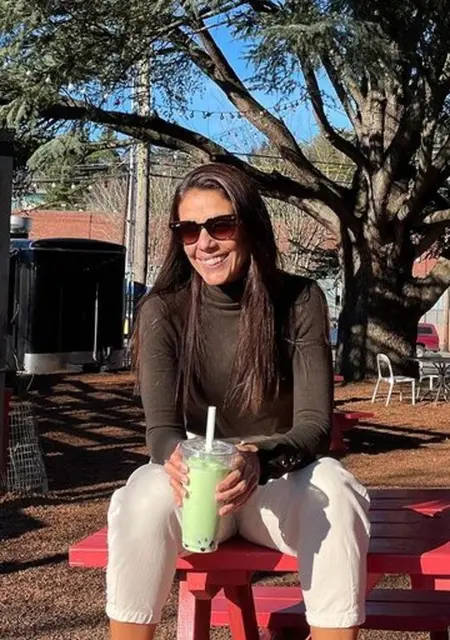 Aisha из Мадрида, мне 46, познакомлюсь для дружбы