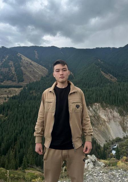 Adilet из Актобе, мне 18, познакомлюсь для постоянных отношений