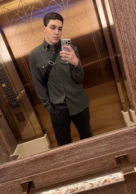 Lev из Абу-даби, ищу на сайте знакомства без обязательств