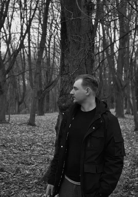 Я Djoni, 27, знакомлюсь для общения в Косьцян