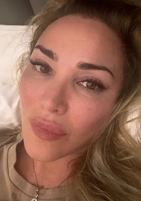 Yana из Дубая, мне 48, познакомлюсь для общения