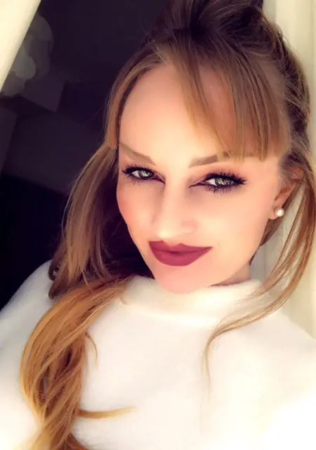 Я Anastasia, 39, из Афин, ищу знакомство для приятного времяпровождения