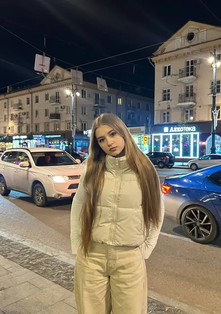 Я Евгения, 24, знакомлюсь для постоянных отношений в Пазарджике