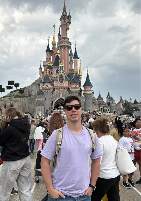 Я Ángel, 27, знакомлюсь без обязательств в Мадриде