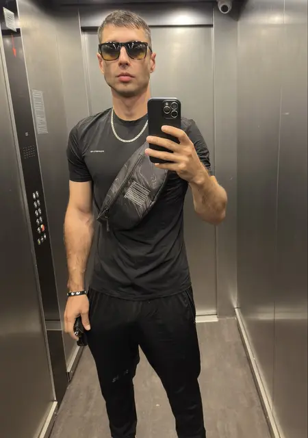 Алексей из Усть-Каменогорска, ищу на сайте приятное времяпровождение