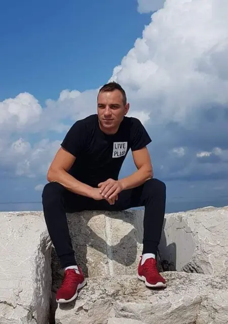 Я Milos, 38, из Праги, ищу знакомство