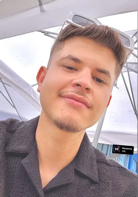 Soy Moncef, 22 años de Gavà, busco conocer gente para viaje