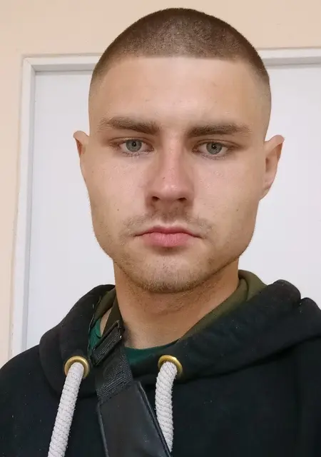 Андрей из Вашингтона, ищу на сайте общение