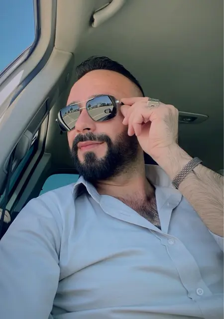 Murat из Анкары, ищу на сайте знакомства без обязательств