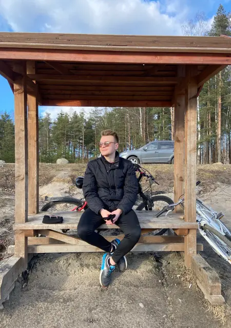 Я Max, 28, из Луганска, ищу знакомства на одну ночь