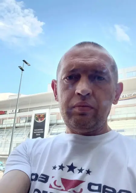 Aleksandr de Zaragoza, busco en el sitio lío de una noche