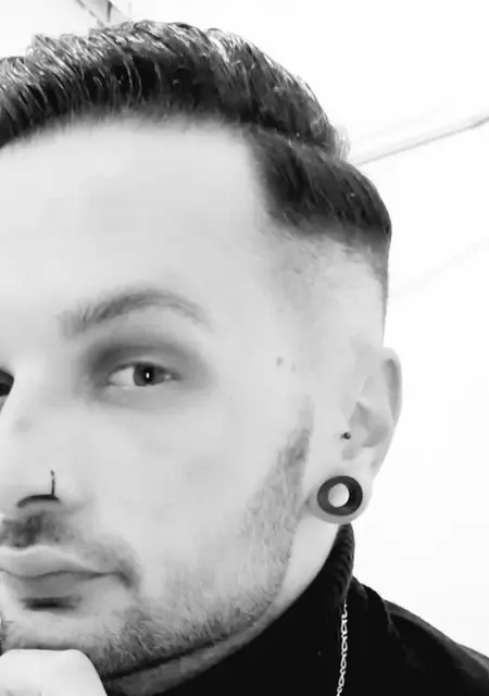 Я Alexandre, 32, знакомлюсь в Париже