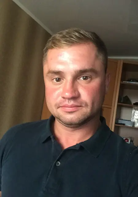 Я Дмитрий, 31, из Зволле, ищу знакомства без обязательств