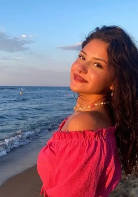 Fatma из Стамбула, ищу на сайте общение