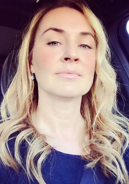 Марина из Витебска, мне 40, познакомлюсь для приятного времяпровождения