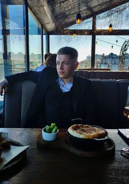 Я Павел, 28, знакомлюсь для дружбы в Франкфурте-на-майне
