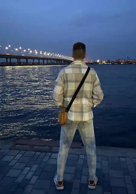 Я Даня, 20, знакомлюсь для приятного времяпровождения в Каменском