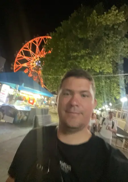 Дмитрий из Сорокино, мне 36, познакомлюсь на одну ночь