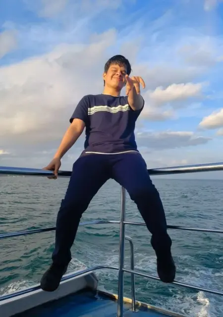 Flavio из Мадрида, мне 20, познакомлюсь