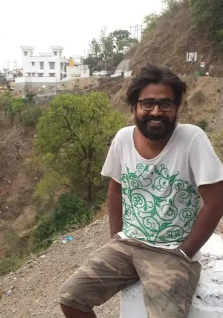 Я Похуй Хуйноевич, 18, из Бишкека, ищу знакомство для вирта