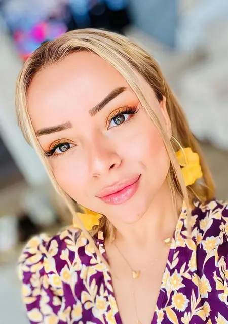 Я Busra, 26, знакомлюсь на одну ночь в Стамбуле