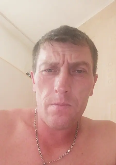 Сергей з Павлограда, шукаю на сайті знайомства на одну ніч