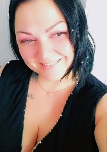 Я Alexandra, 42, знакомлюсь в Афинах