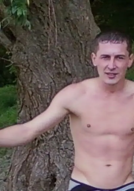 Влад из Кишинёва, мне 38, познакомлюсь для общения